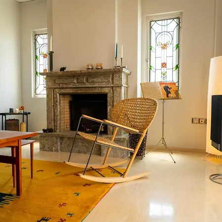 Apartment Spacious In Kavouri *