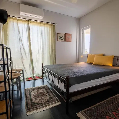 Spacious In Kavouri Apartment *